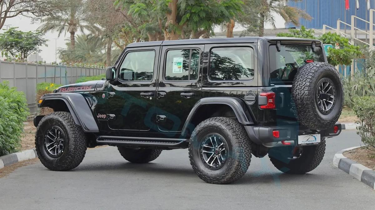 ( Only For Export ) 2025/2025 i4 2.0L TURBO JEEP WRANGLER UNLIMITED RUBICON XTREME GCC BRAND NEW-4-4