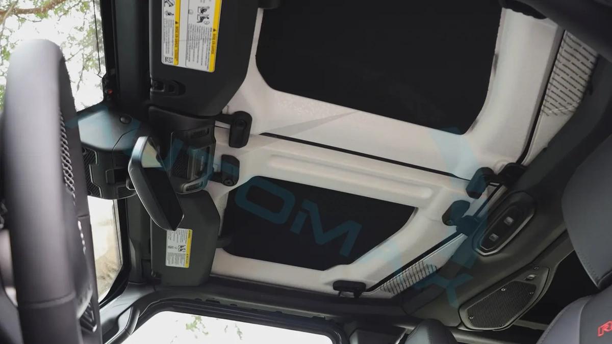 ( Only For Export ) 2025/2025 i4 2.0L TURBO JEEP WRANGLER UNLIMITED RUBICON XTREME GCC BRAND NEW-13-13