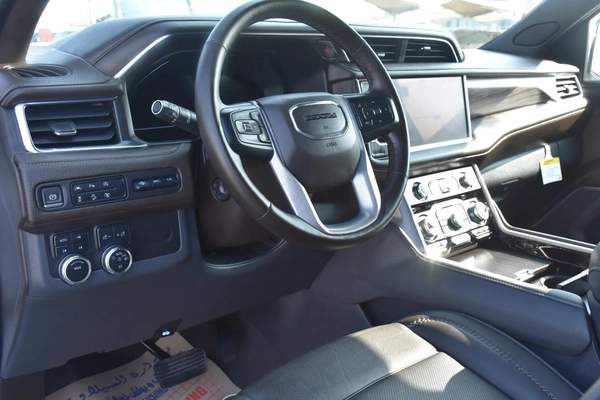 GMC YUKON DENALI 4WD 2023 | WHITE