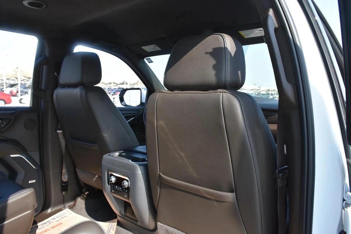 GMC YUKON DENALI 4WD 2023 | WHITE-9-9