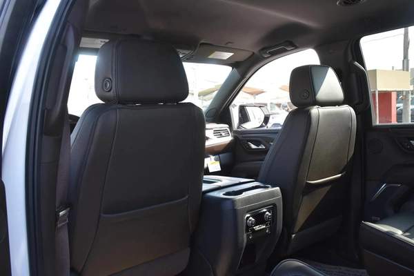 GMC YUKON DENALI 4WD 2023 | WHITE