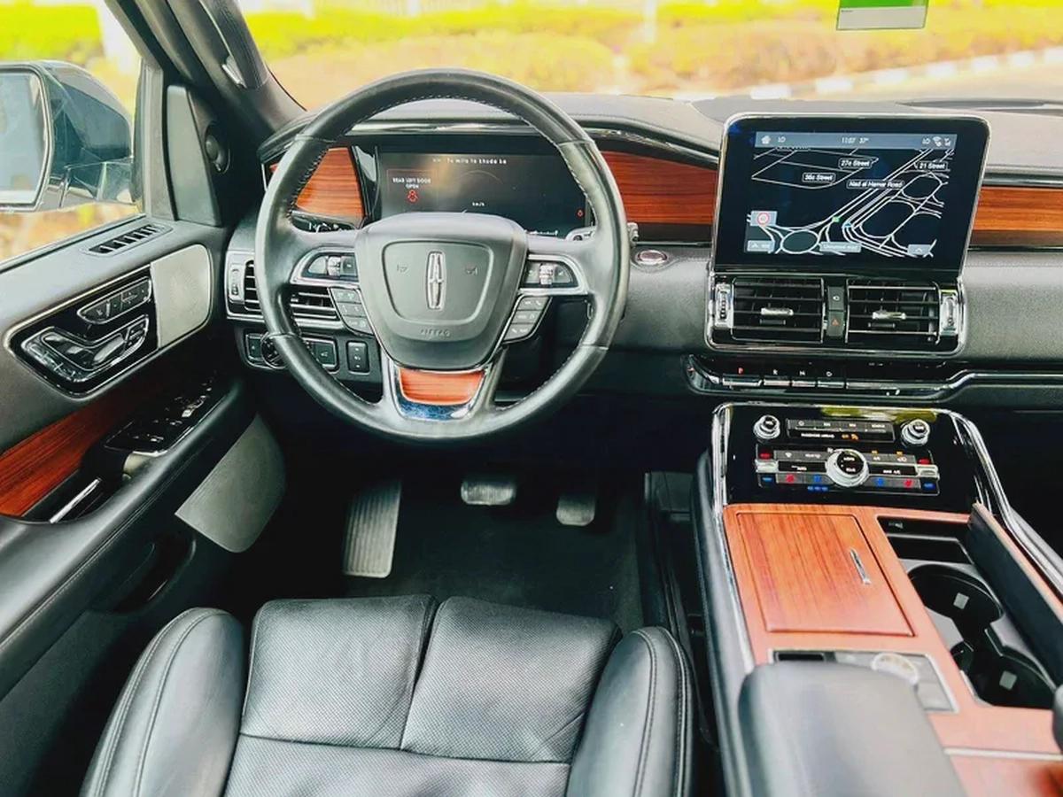 LINCOLN NAVIGATOR RESERVE | GCC SPECS | KMS: 71,000 | YEAR:2019 | FULL-SERVICE HISTORY BY AGENCY-13-13