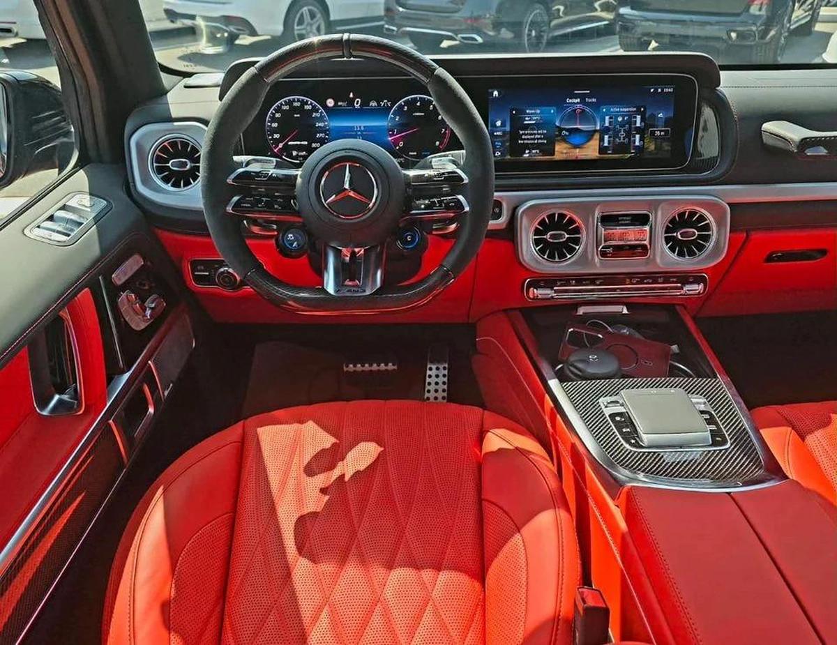 Mercedes-Benz G 63 AMG Double Night Package 5 Years Agency Warranty GCC -8-8