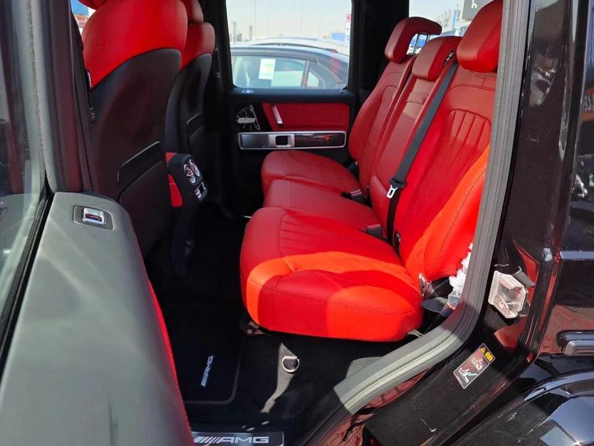 Mercedes-Benz G 63 AMG Double Night Package 5 Years Agency Warranty GCC -9-9