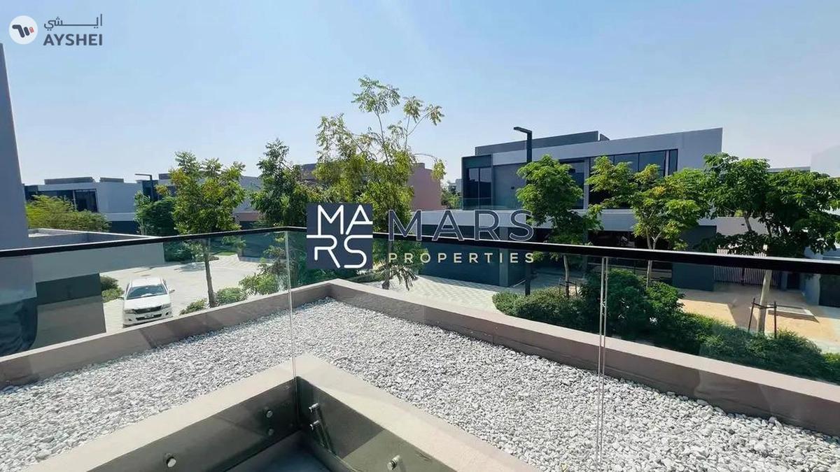 Brand New Stand Alone Villa in Lavish Community-8-8