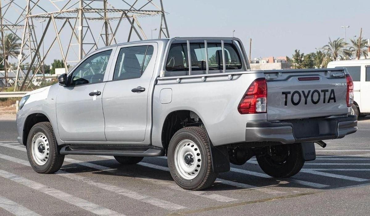 Toyota Hilux TOYOTA HILUX DC 2.4D MT 4X4 P.WINDOW MY2024 – SILVER-5-5