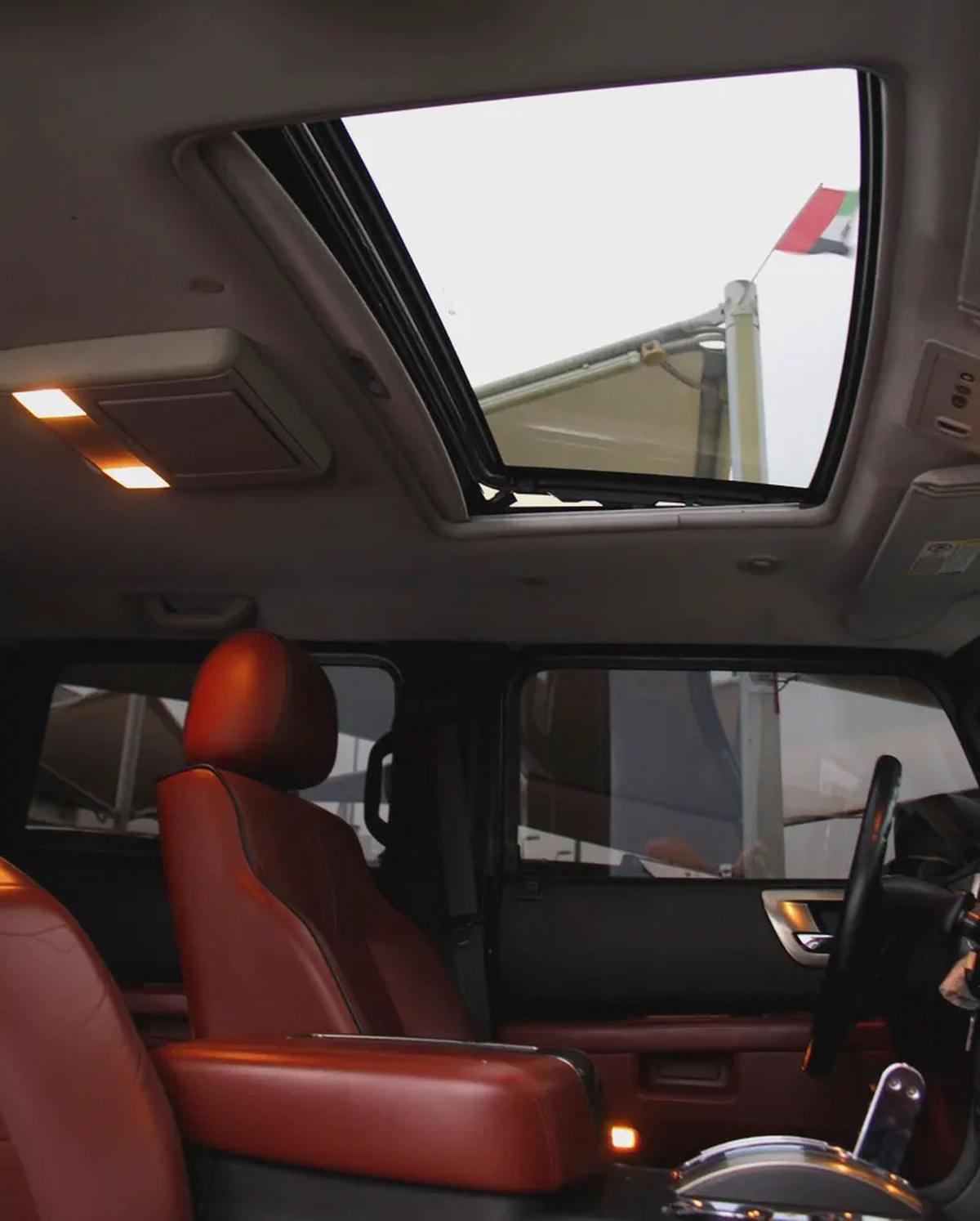 Hummer H2 SUT 2009 | GCC | Full Option | 4WD | Iconic SUV-12-12