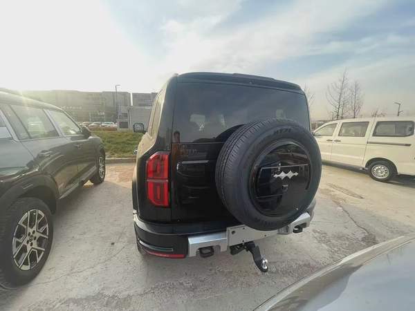 BYD LEOPARD 5 - 210KM