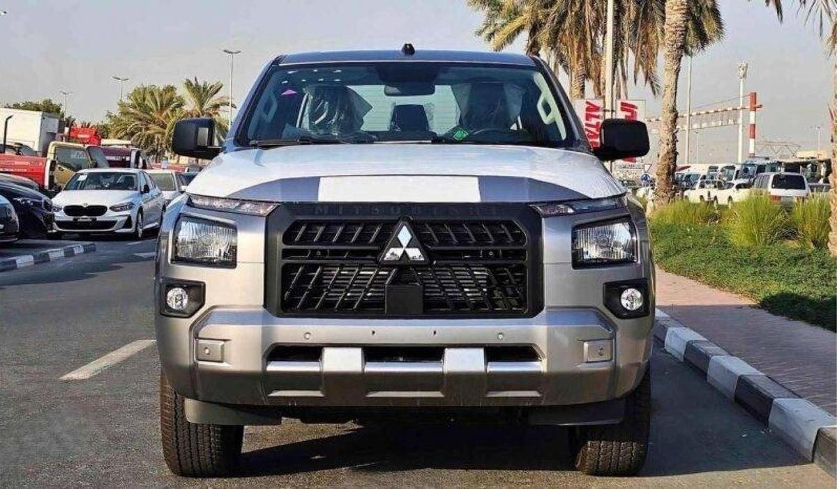 Mitsubishi L200 Mitsubishi L200 Sportero 2.4L diesel MY2025 FOR export only-2-2