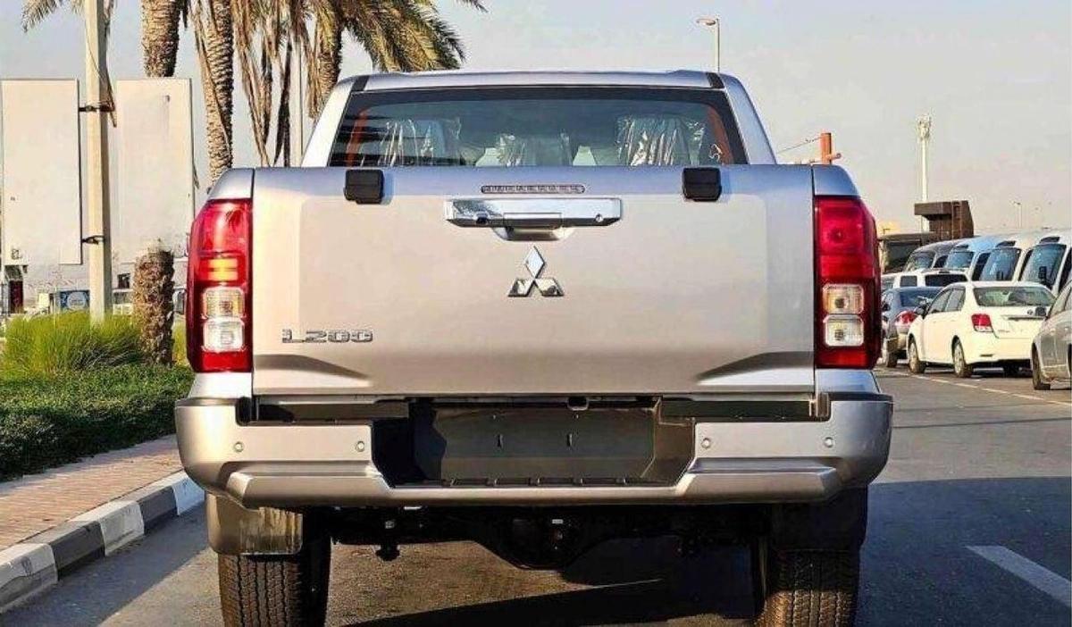Mitsubishi L200 Mitsubishi L200 Sportero 2.4L diesel MY2025 FOR export only-3-3