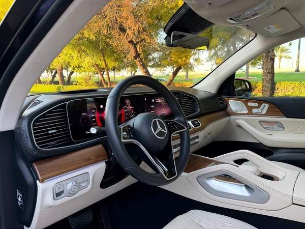 Mercedes Benz GLE 350 VERY GOOD CONDITION UNDER WARRANTY