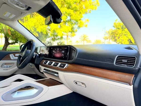 Mercedes Benz GLE 350 VERY GOOD CONDITION UNDER WARRANTY