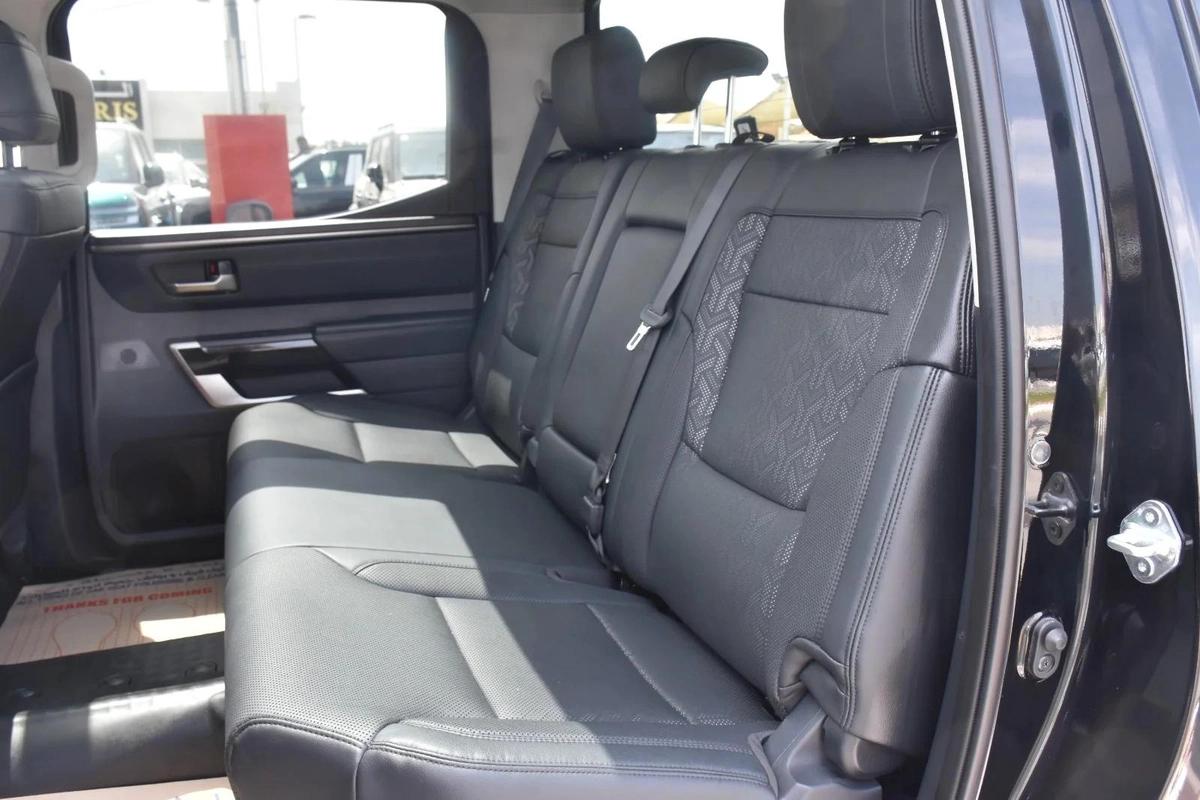 TOYOTA TUNDRA LIMITED 2024 | BLACK-2-2
