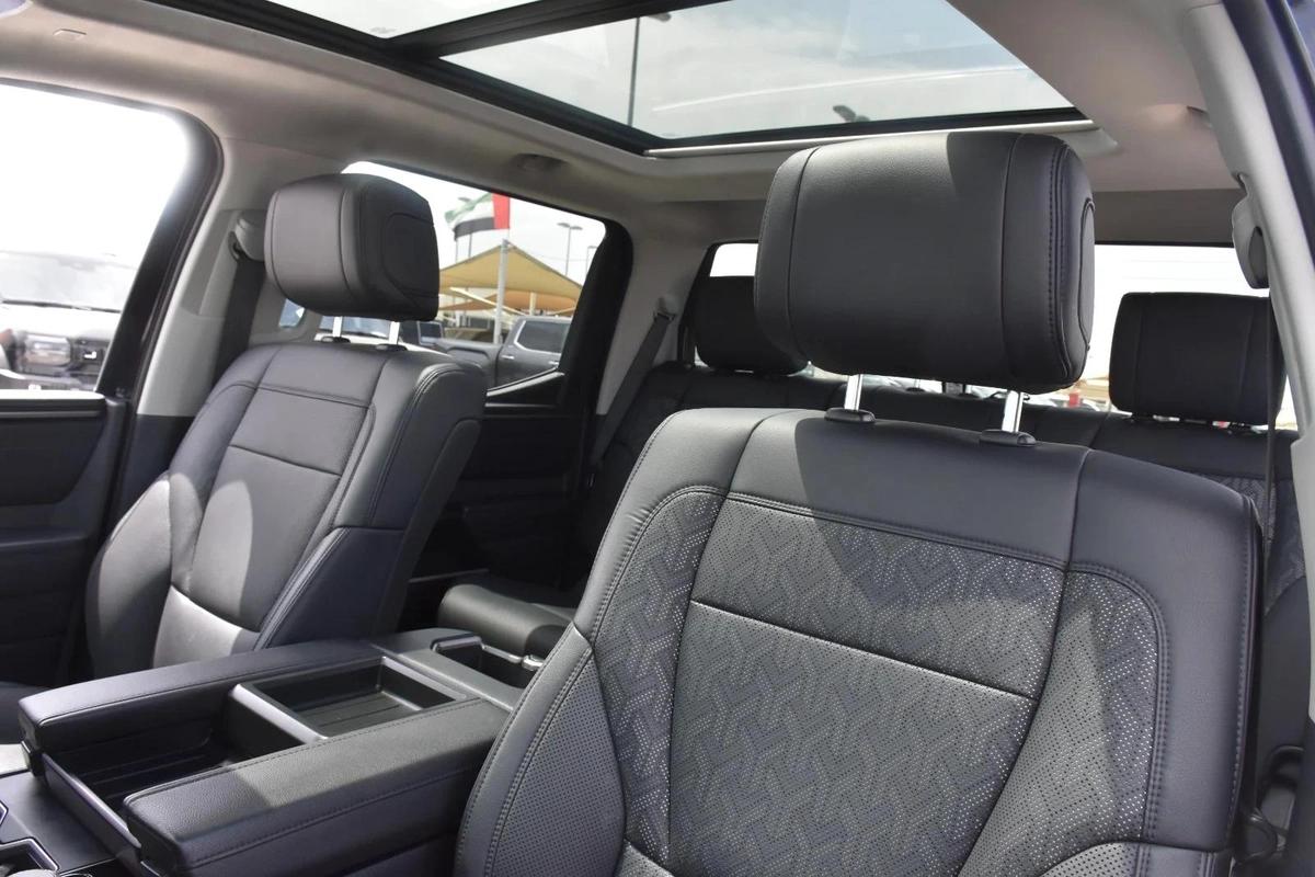 TOYOTA TUNDRA LIMITED 2024 | BLACK-3-3