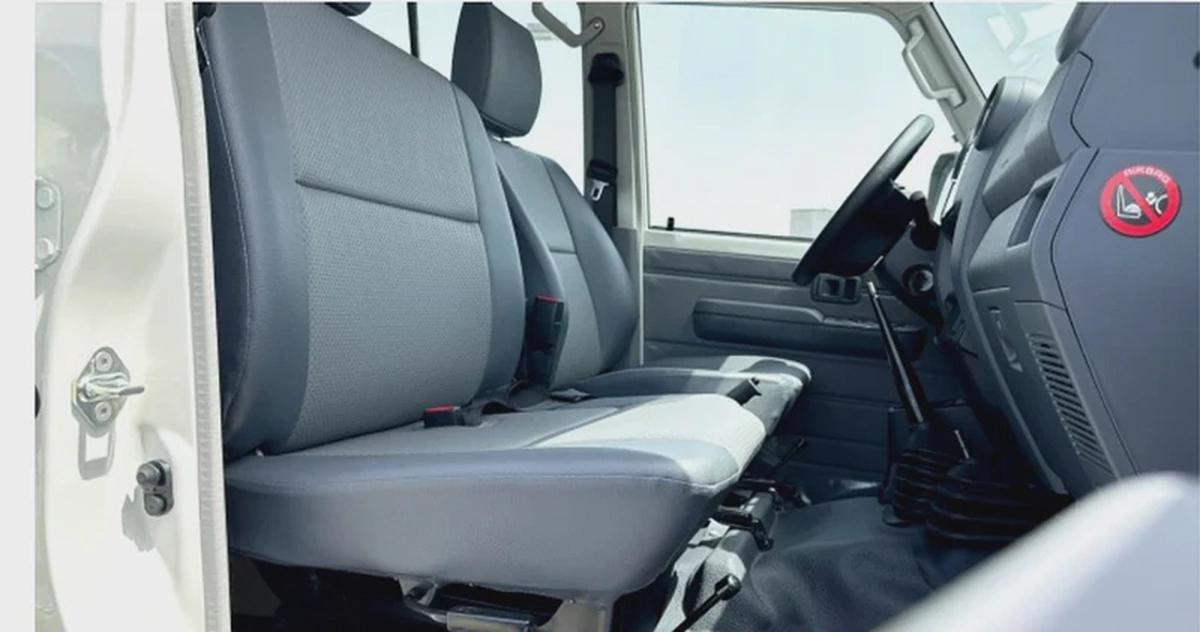 LC 79 /Petrol /Manual/ 4,0L /Diff-lock / DC MT-10-10