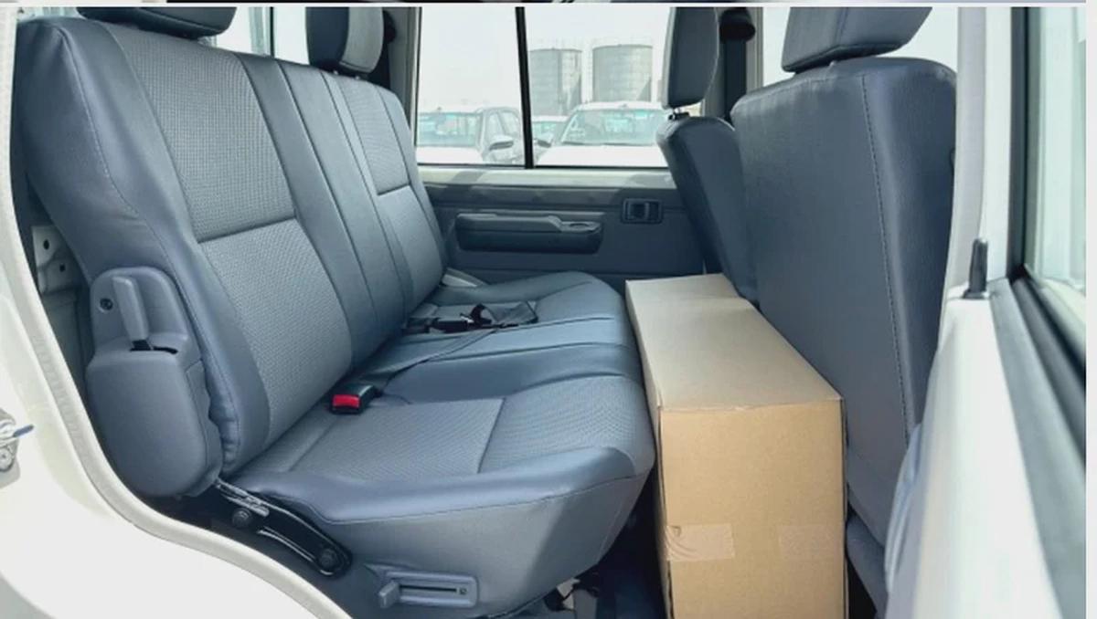 LC 79 /Petrol /Manual/ 4,0L /Diff-lock / DC MT-11-11