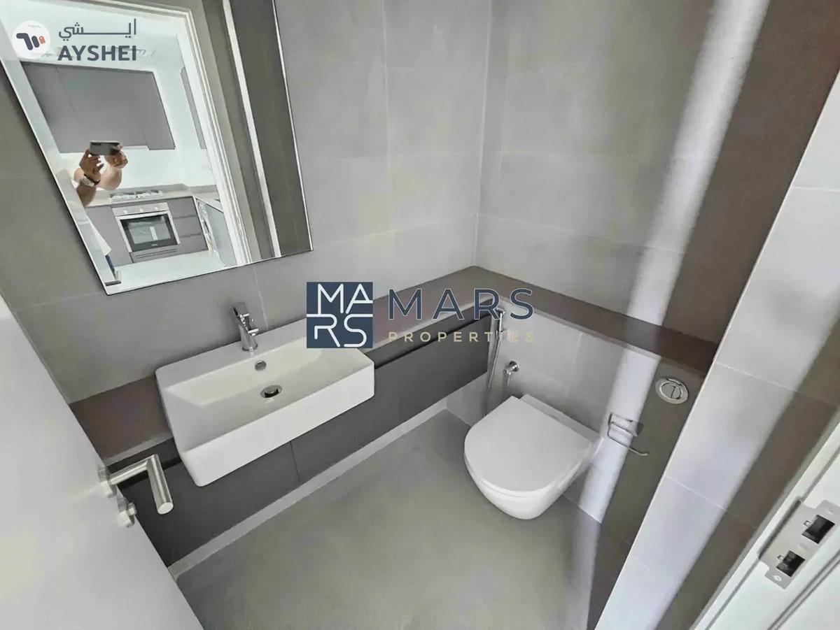 Luxury Brand New 1bhk apartment in Tiraz building-8-8