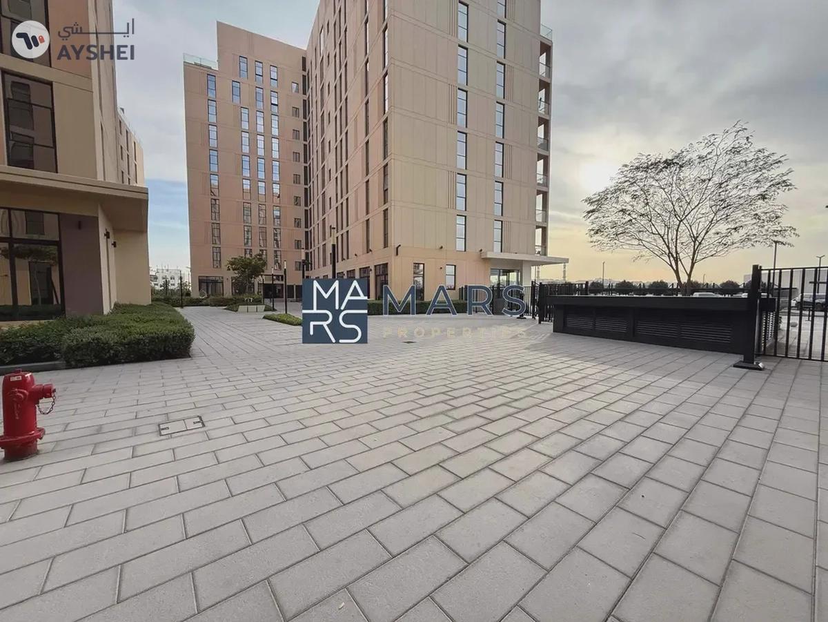 Hot Offer | High floor | Unfurnished |-2-2