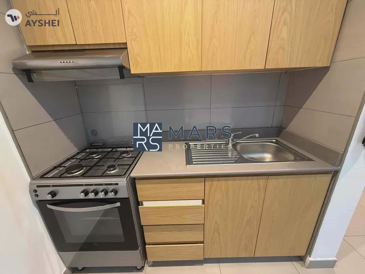 Hot Offer | High floor | Unfurnished |-4-4