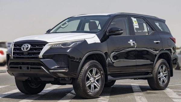 Toyota Fortuner TOYOTA FORTUNER 2.7L PETROL V4 4WD 7SET 2026