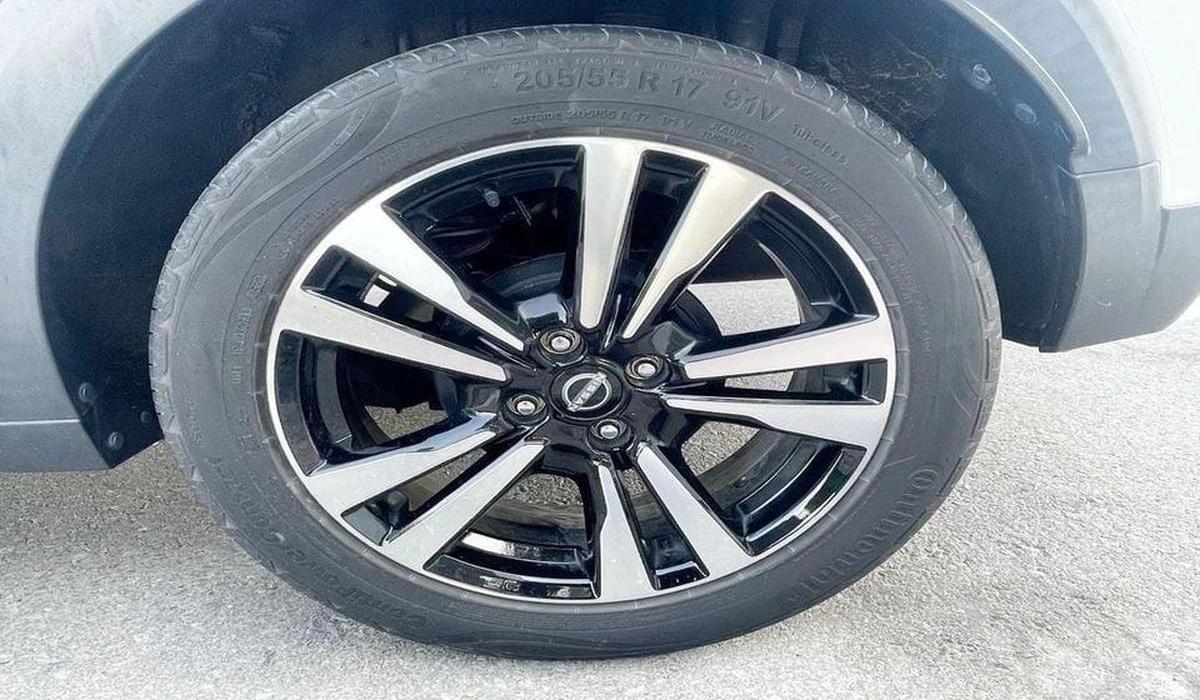 Nissan Kicks SV 1.6L -4CYL AW ROSTAMANI -6-6