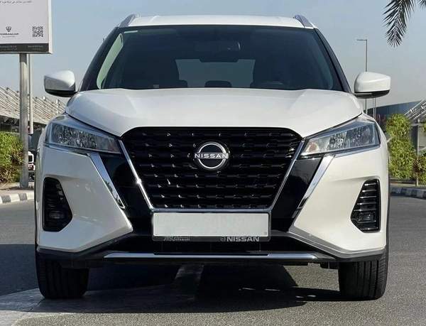 Nissan Kicks SV 1.6L -4CYL AW ROSTAMANI