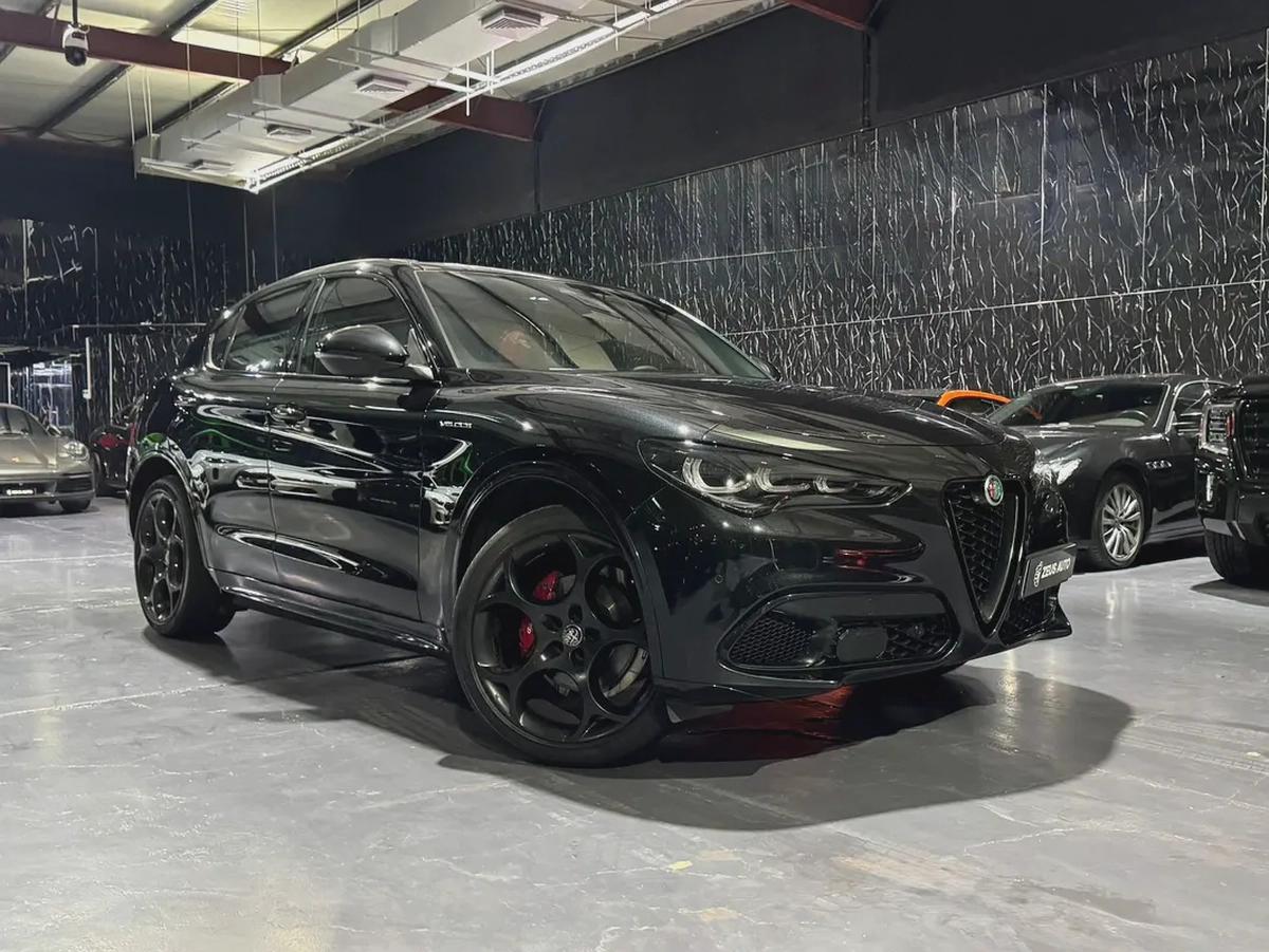 Alfa Romeo Stelvio 2024 GCC specs for 179,000.00 AED-1-1