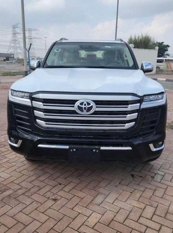 Toyota Land Cruiser TOYOTA LAND CRUISER VX