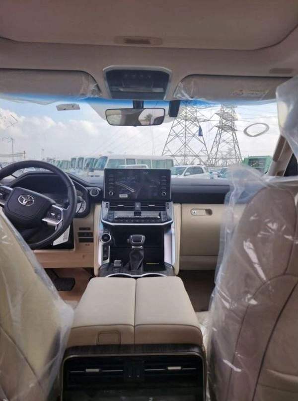 Toyota Land Cruiser TOYOTA LAND CRUISER VX