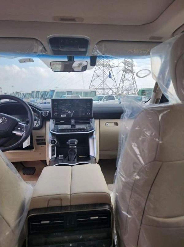 Toyota Land Cruiser TOYOTA LAND CRUISER VX