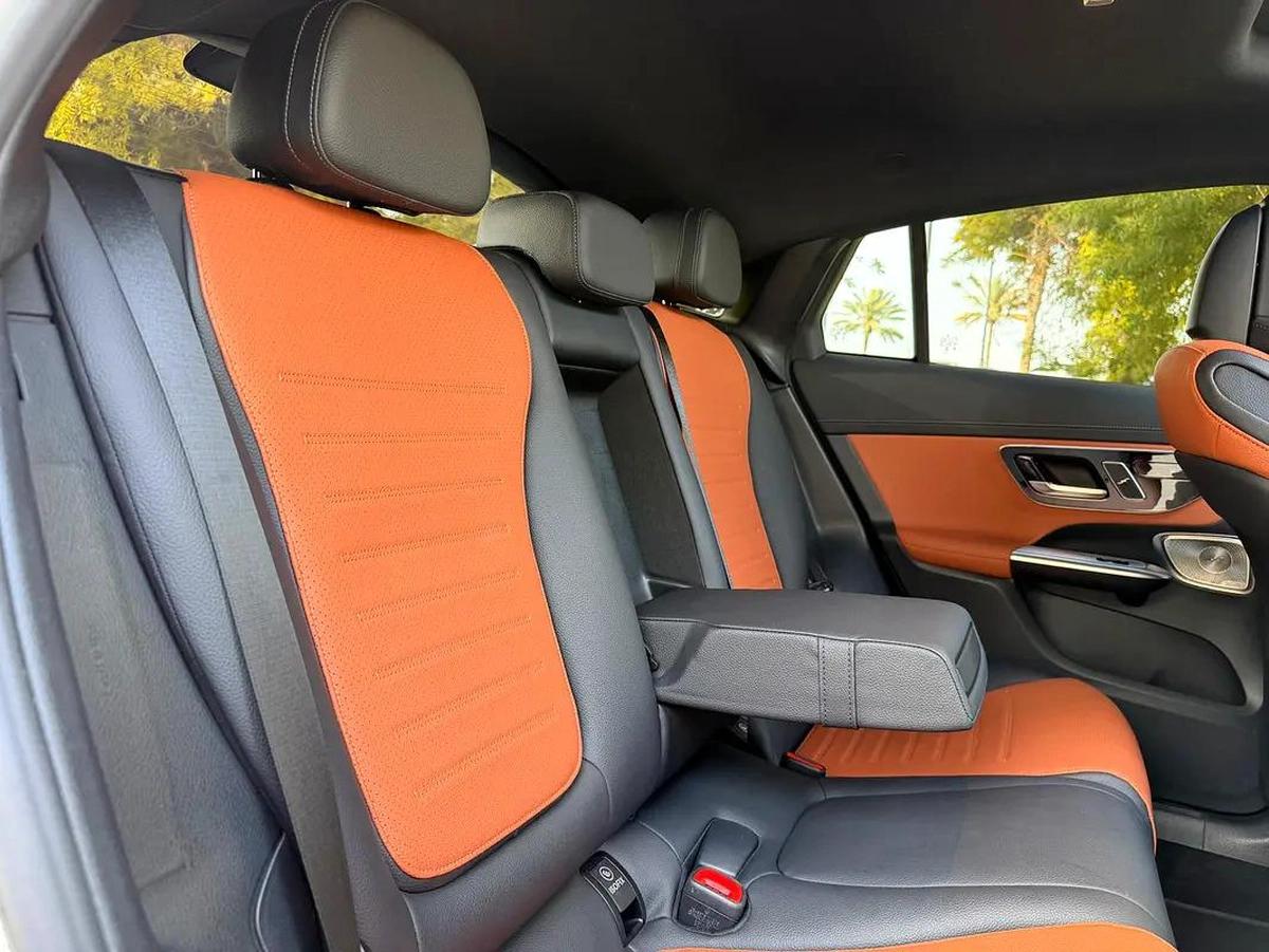 2024 Mercedes-Benz GLC Coupe GLC 300 AMG 4MATIC - Korean Specs - GCC STOCK-3-3