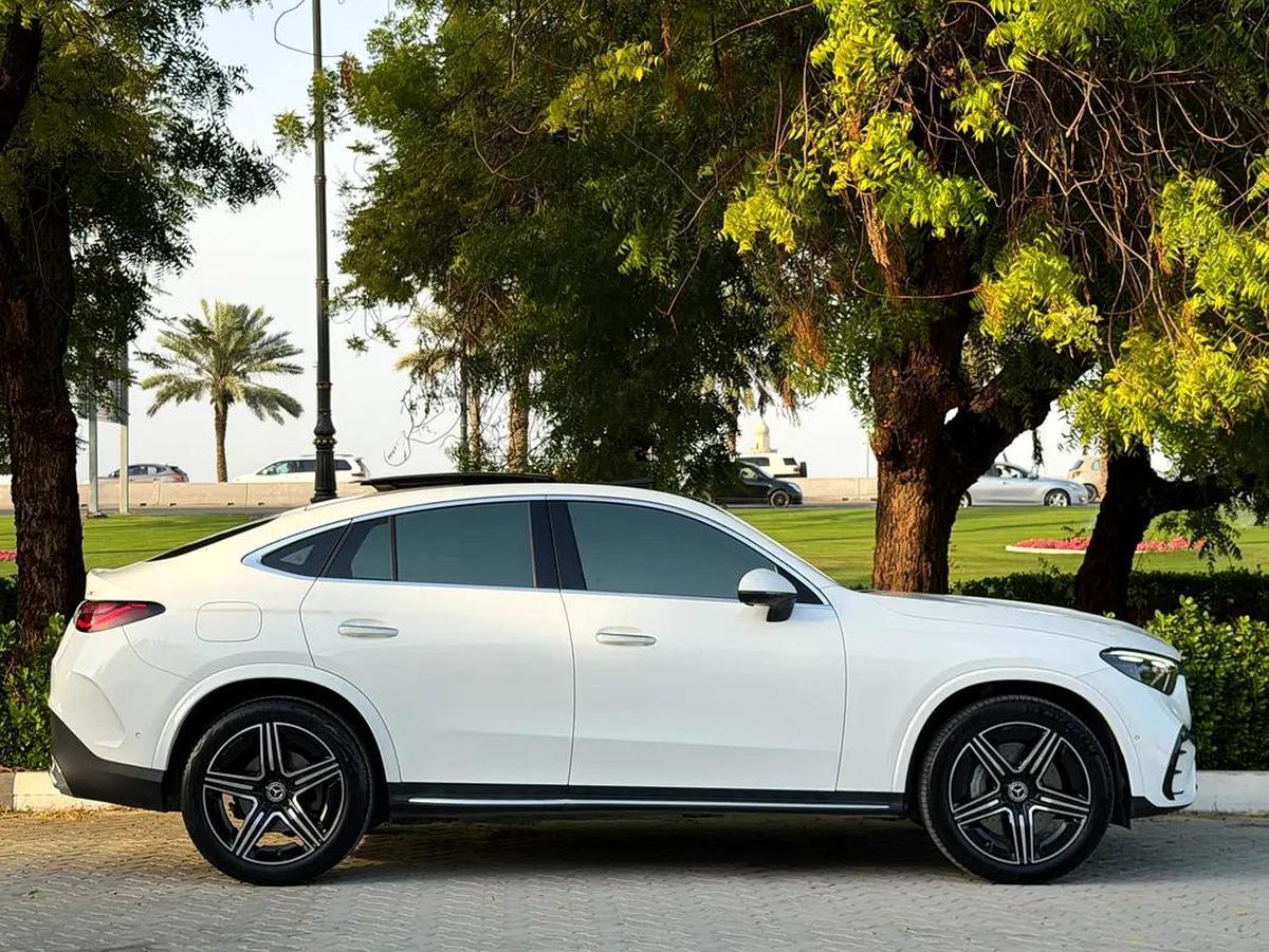 2024 Mercedes-Benz GLC Coupe GLC 300 AMG 4MATIC - Korean Specs - GCC STOCK-4-4
