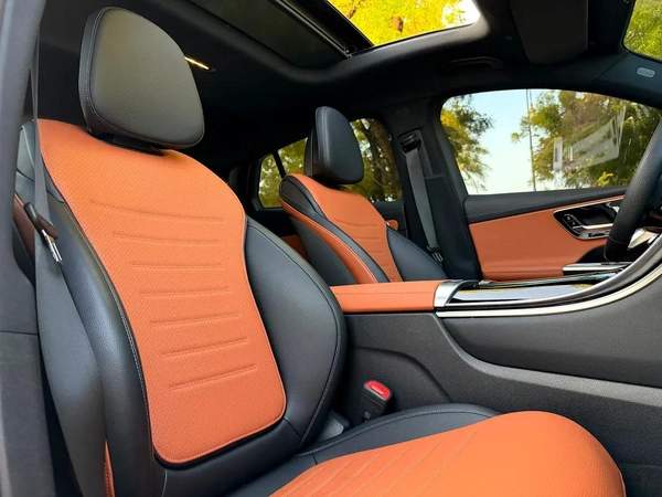 2024 Mercedes-Benz GLC Coupe GLC 300 AMG 4MATIC - Korean Specs - GCC STOCK