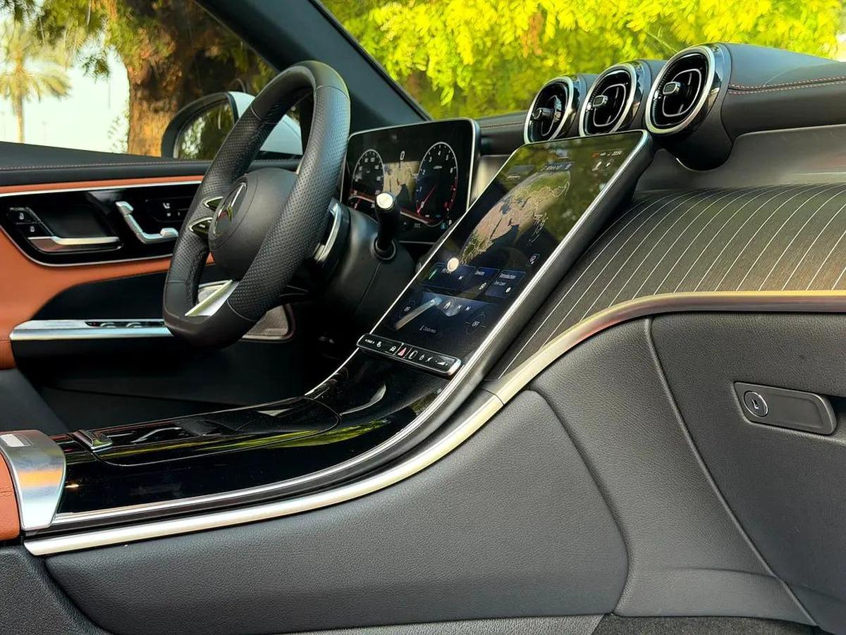 2024 Mercedes-Benz GLC Coupe GLC 300 AMG 4MATIC - Korean Specs - GCC STOCK-9-9