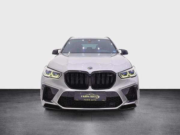 X5 M COMPETITION 2021 GCC CARBON PACKAGE + Excellent Condition + Rear entertainment