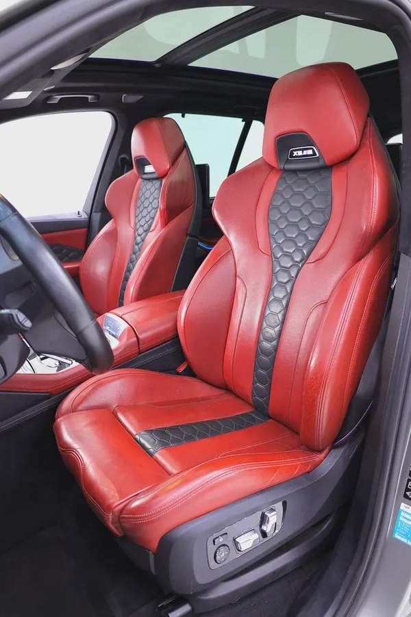X5 M COMPETITION 2021 GCC CARBON PACKAGE + Excellent Condition + Rear entertainment