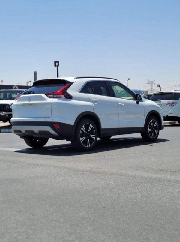 Mitsubishi Eclipse ECLIPSE CROSS