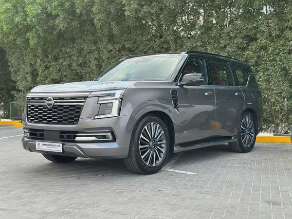 NISSAN 3.5TT V6 PLATINUM FULL OPTION - GCC