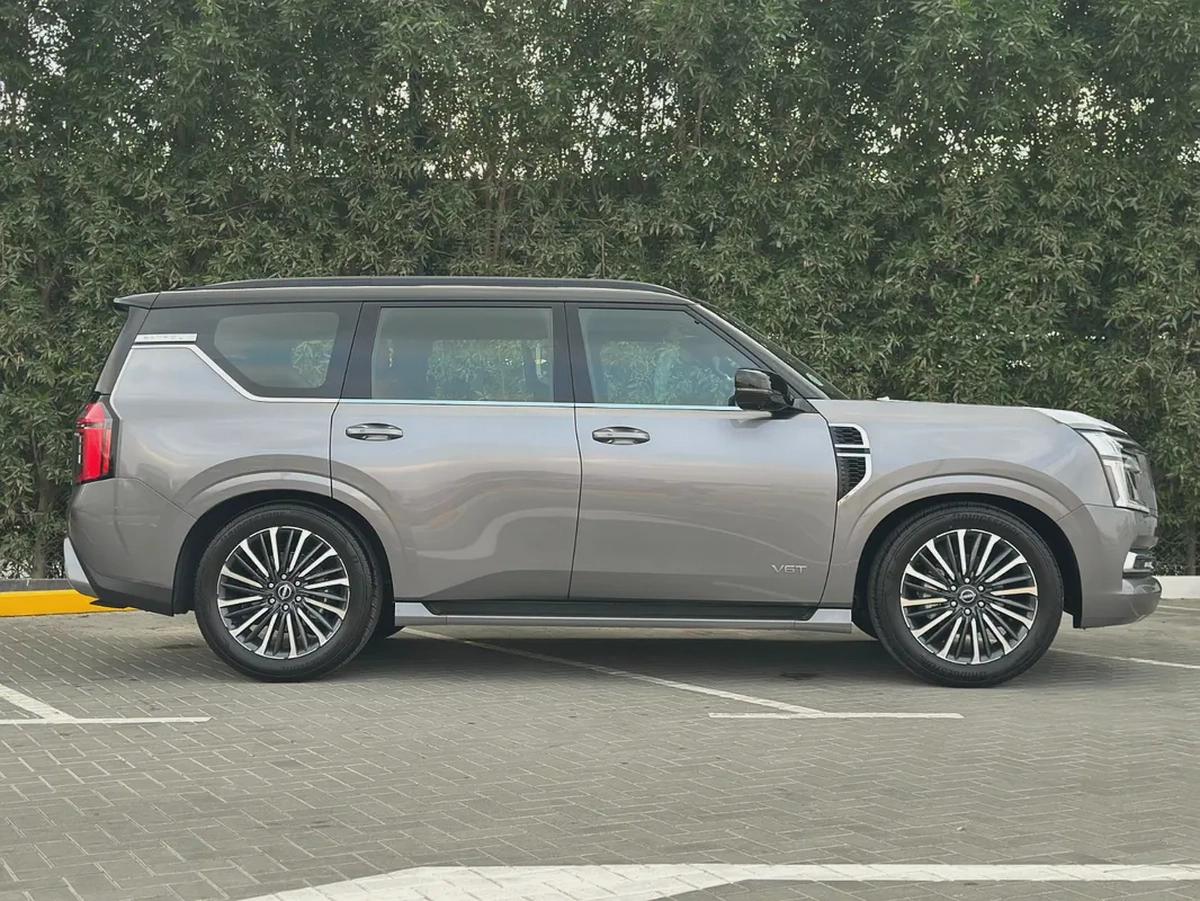 NISSAN 3.5TT V6 PLATINUM FULL OPTION - GCC-5-5