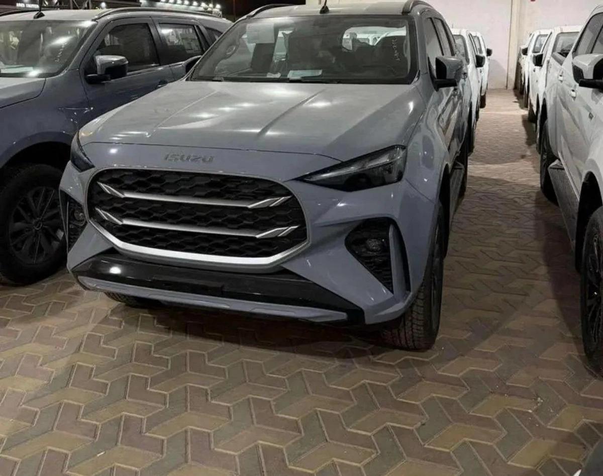 Isuzu MU X NEW ISUZU MU-X 3.0L Turbo Diesel — Full Option | Grey-0-0