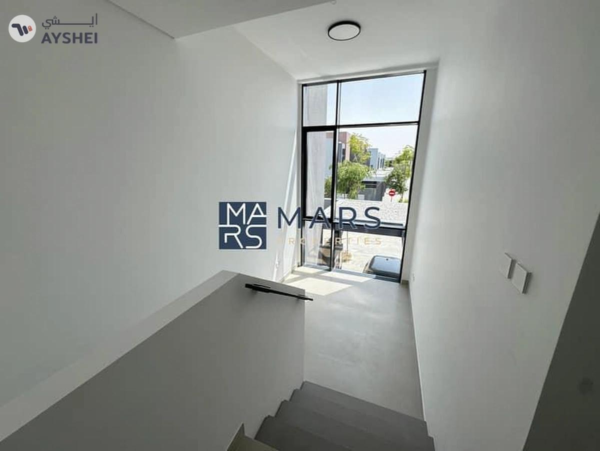 Brand new Bigger End Corner 3BHK | Freehold | 100% paid-14-14