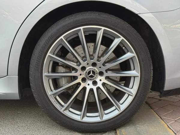 Mercedes Benz S 580