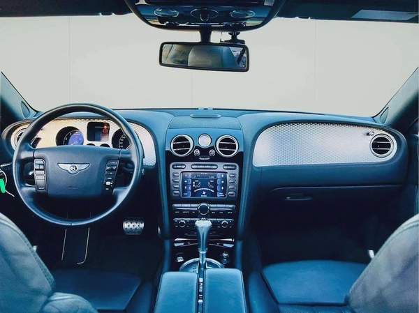 BENTLEY FLYINGSPUR | 2006 | CLEAN CAR | FRESH JAPAN IMPORT