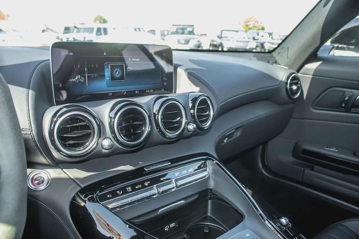 2021 - MERCEDES BENZ GT - SUPER CLEAN - ONLY 22,000 KM-13-13