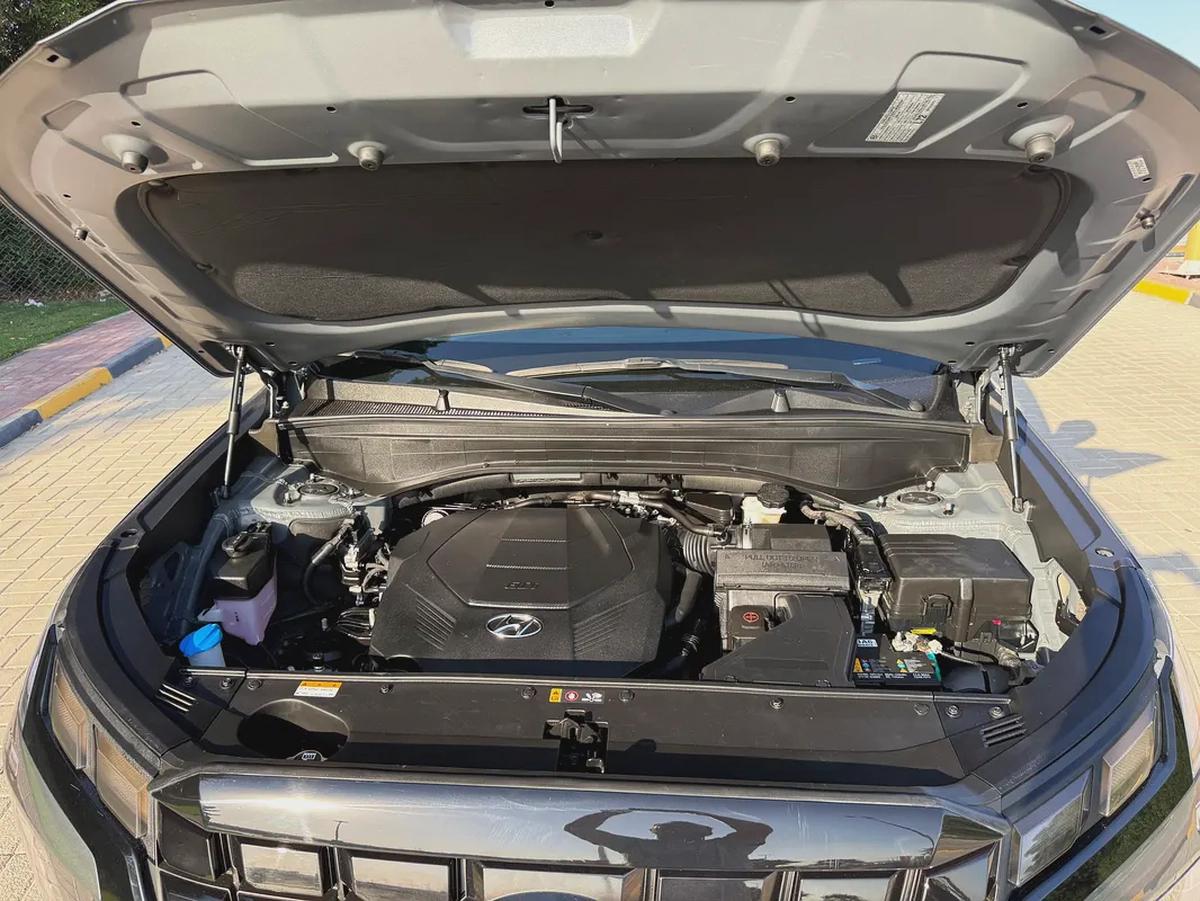 Hyundai Palaside 2023 full option sunroof V6 3.8 XRT-10-10