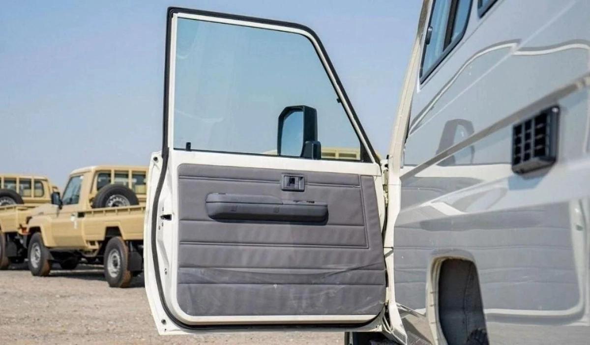 Toyota Land Cruiser 70 LC78 Hard Top 4.2D MT 3DOORS MY2025 – WHITE-15-15