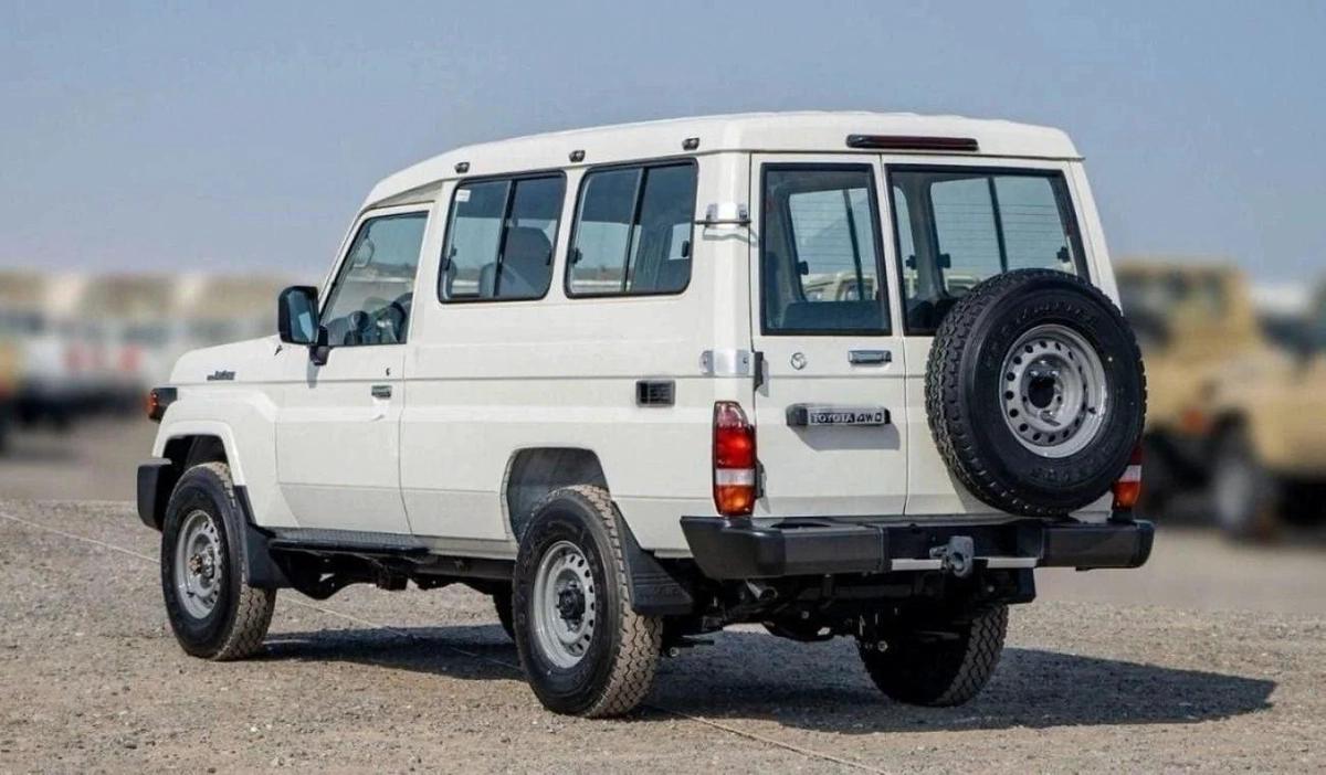 Toyota Land Cruiser 70 LC78 Hard Top 4.2D MT 3DOORS MY2025 – WHITE-14-14