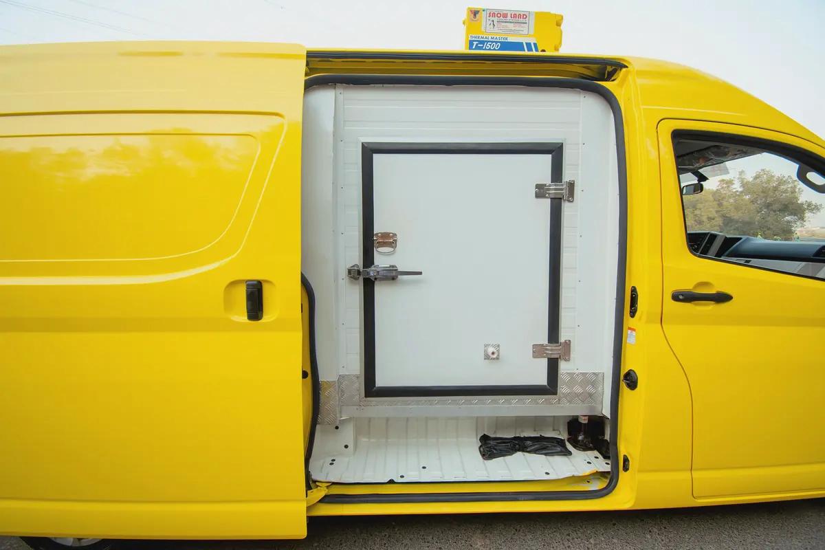High Roof | Manual | Freezer Van | GCC Specs | Ref#T03514-6-6