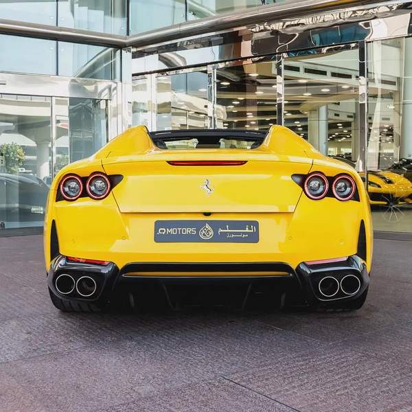 2022 FERRARI 812 GTS( FULL CARBON BODY) DONE ONLY 3000KM