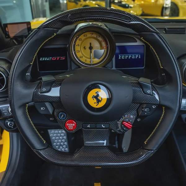 2022 FERRARI 812 GTS( FULL CARBON BODY) DONE ONLY 3000KM